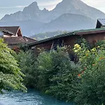 Flow Living I Boutique-apartment Mit Bergblick I Zentrum